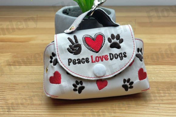 ITH Mini Bag Peace Love Dogs: Holiday Review